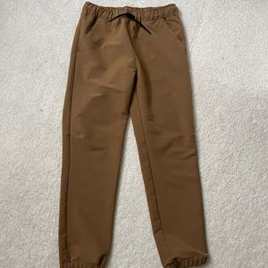 Old Navy boys khaki joggers